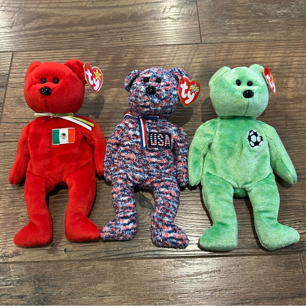 Lot of 3 Ty Beanie Babies Kicks, Osito & USA